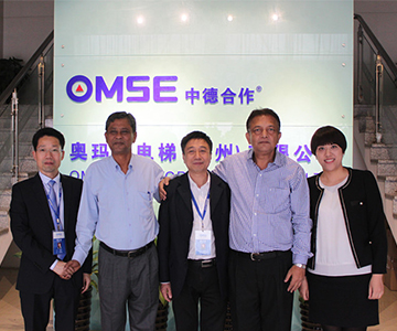 孟加拉国电梯代理商来3377在线(中国)唯一官方网站公司参观会谈